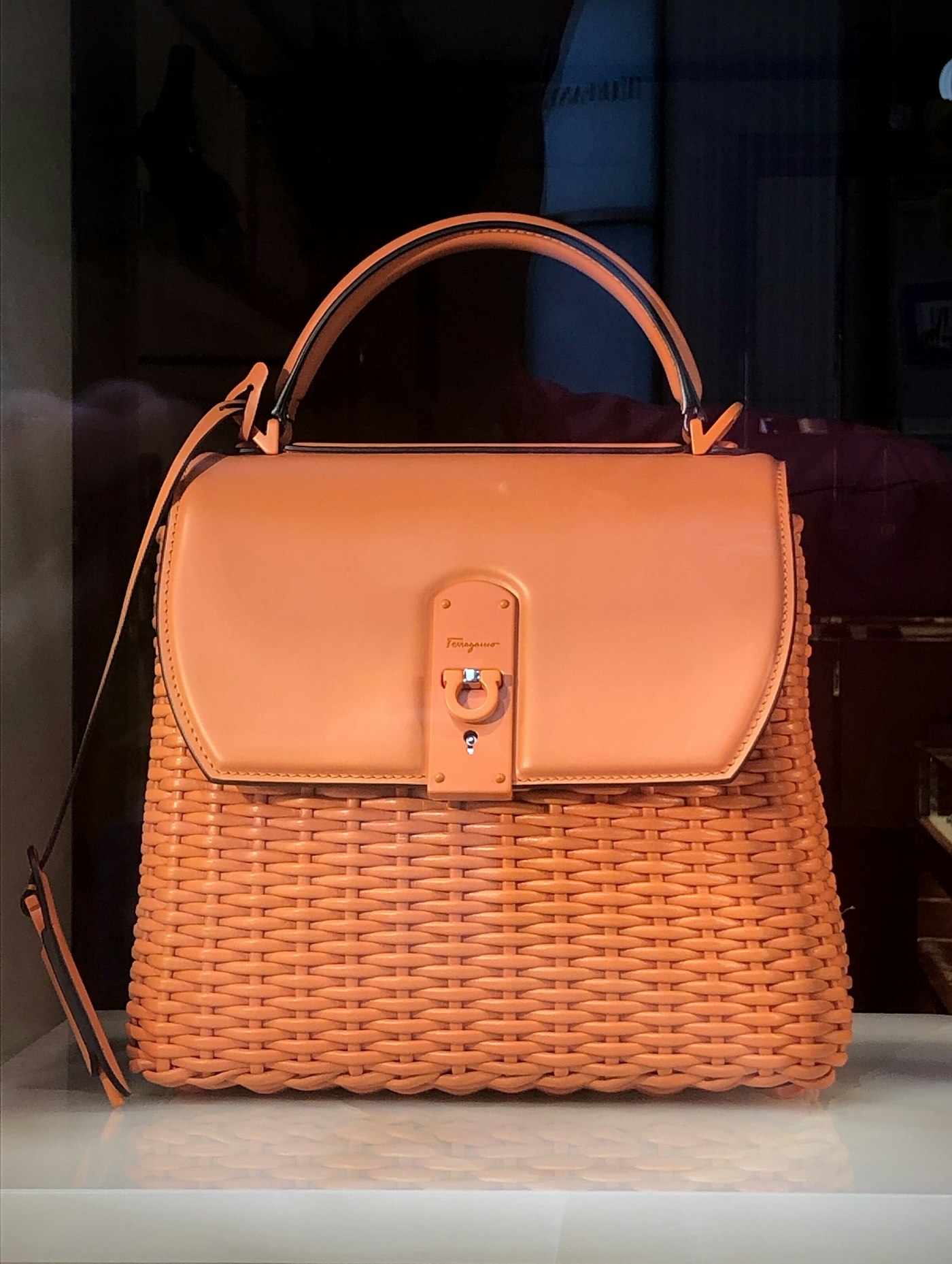 Handgenähte Ledertasche